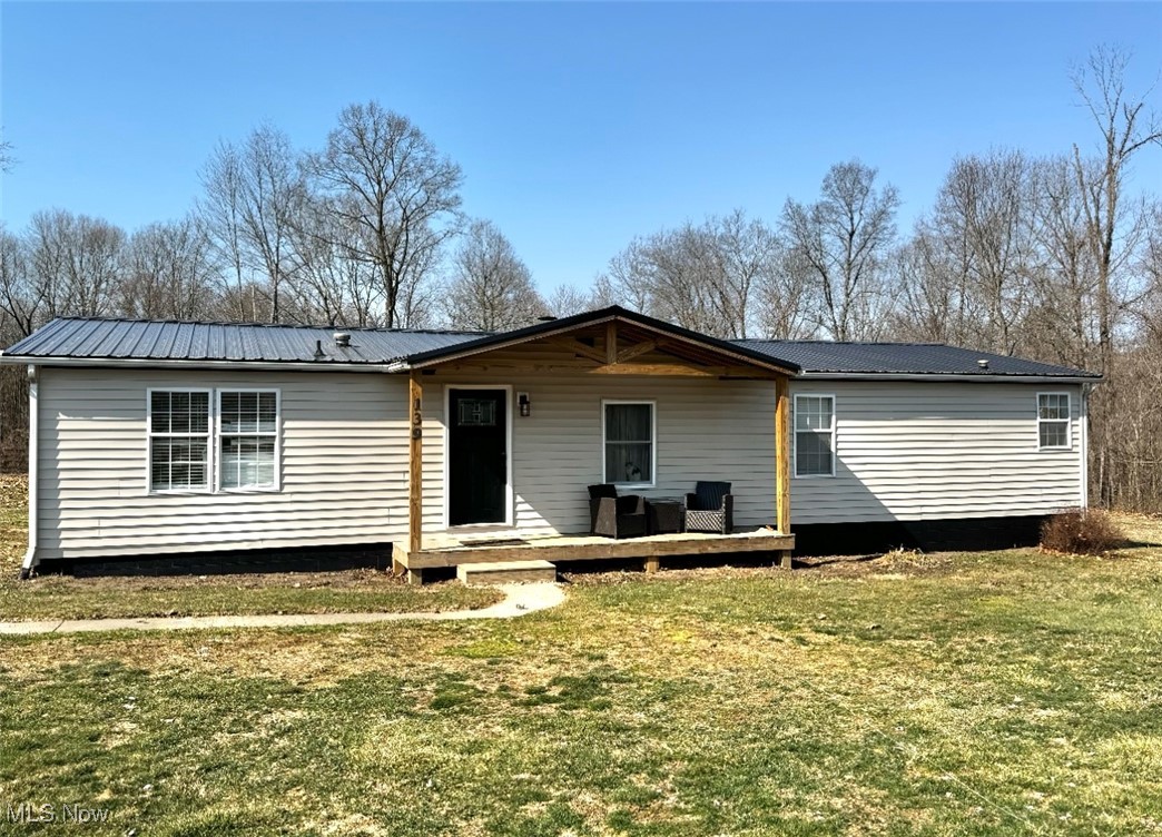 139 S Moose Eye Road, Norwich, Ohio image 1