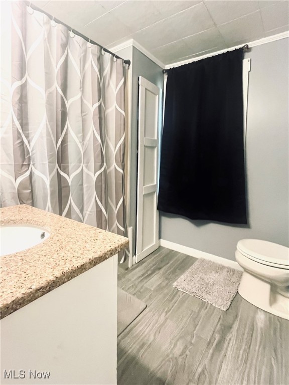 136 Noble Street W