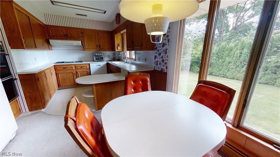 Green Lawn Knolls - Residential