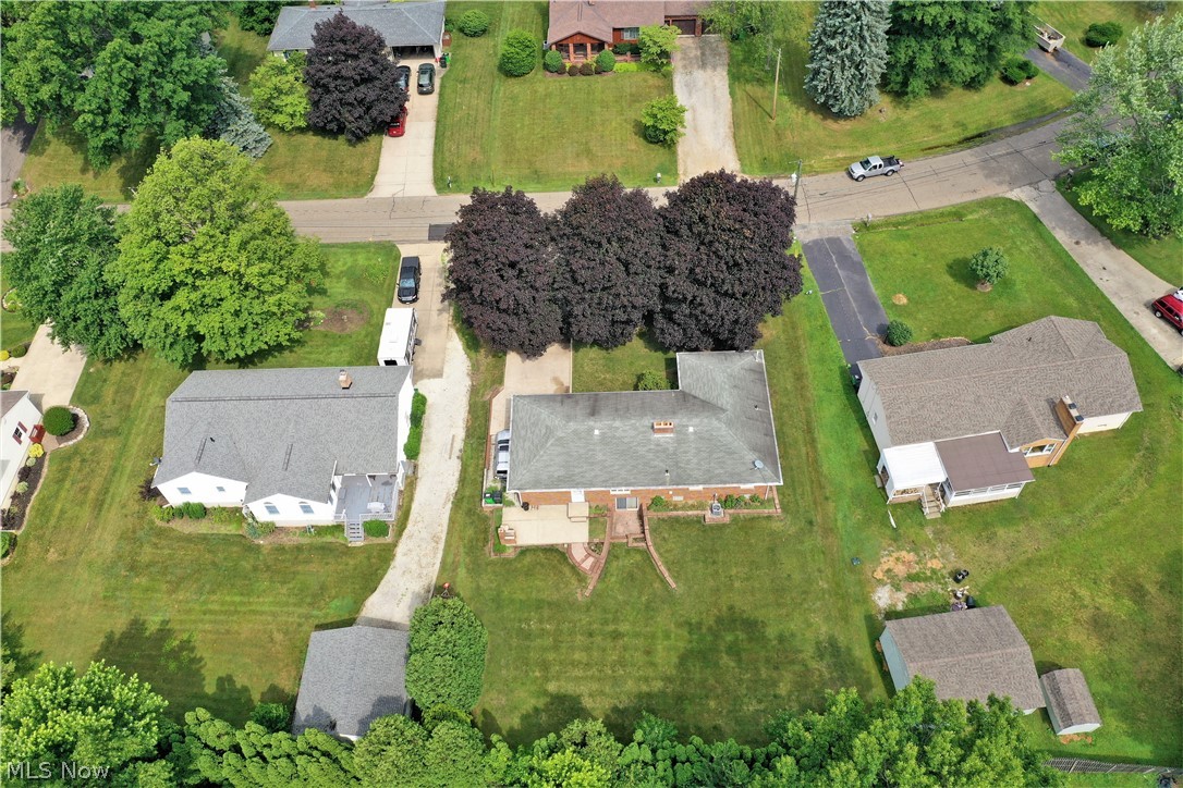 Green Lawn Knolls - Residential