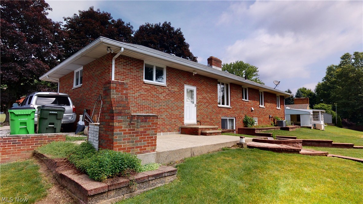 Green Lawn Knolls - Residential