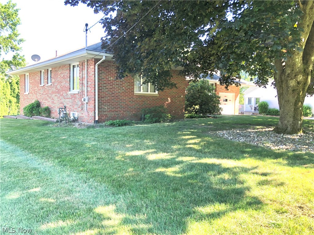 Green Lawn Knolls - Residential