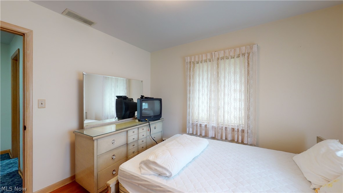 Green Lawn Knolls - Residential