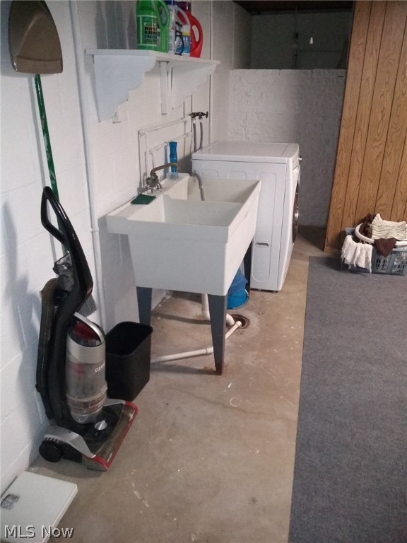 Ernest H Johnson - Residential Lease