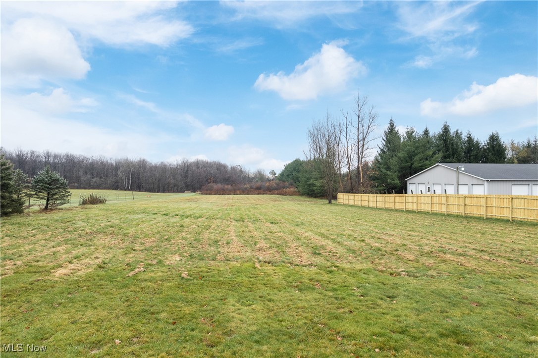 9625 Plank Road, Montville, Ohio image 28