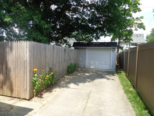 Ridgewood 03 - Residential