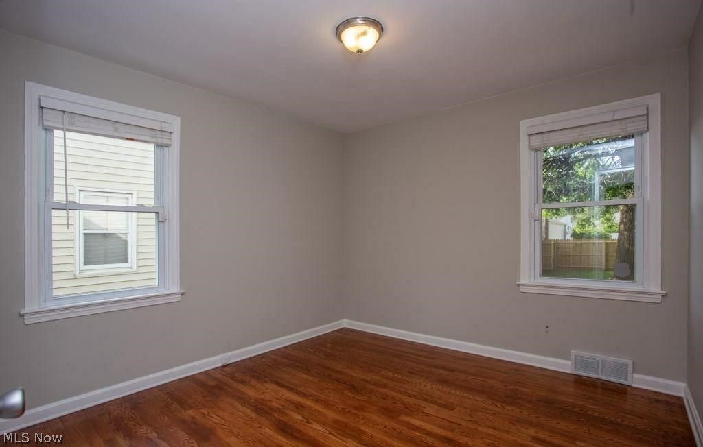 Ridgewood 03 - Residential