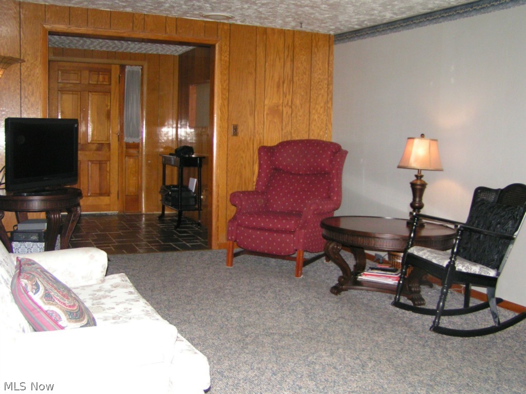 Anna Dean Heights - Residential