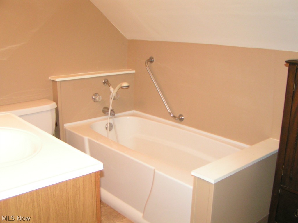 Anna Dean Heights - Residential