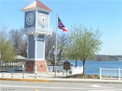 Anna Dean Heights - Residential