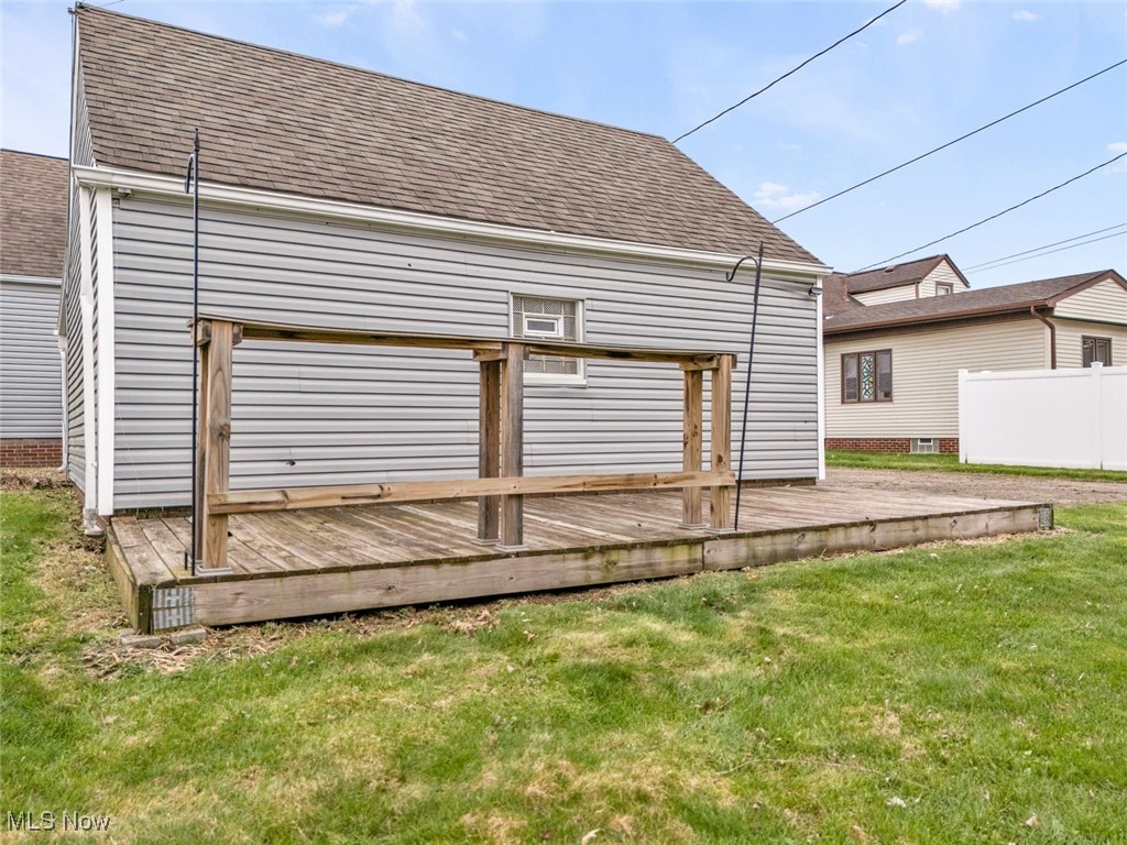 1221 Delverne Avenue, Canton, Ohio image 23