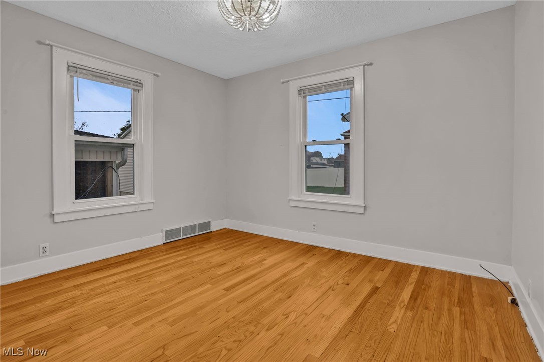 1221 Delverne Avenue, Canton, Ohio image 15