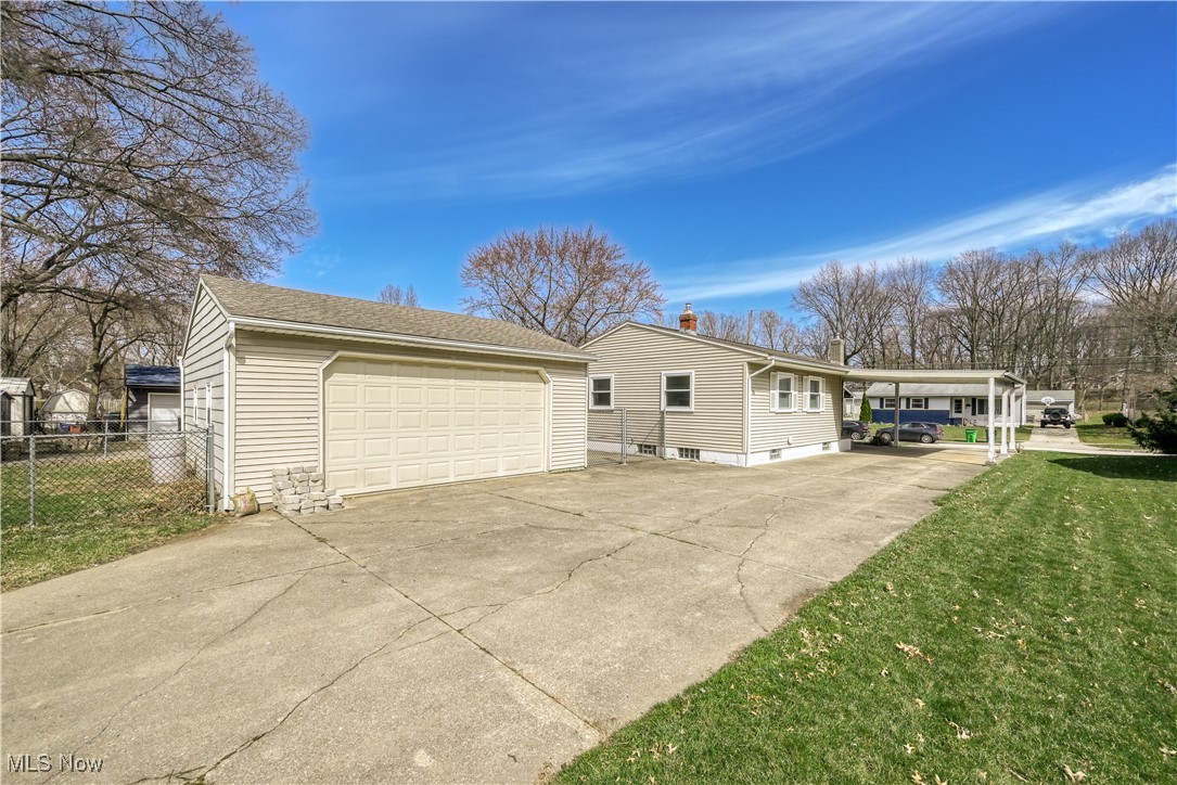 4242 Osage Street, Stow, Ohio image 35