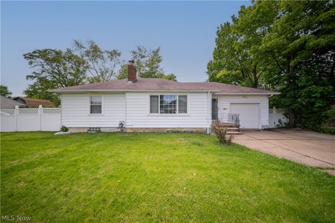 Homes For Sale - 1528 Maryland Avenue<br/> Lorain, OH 44052