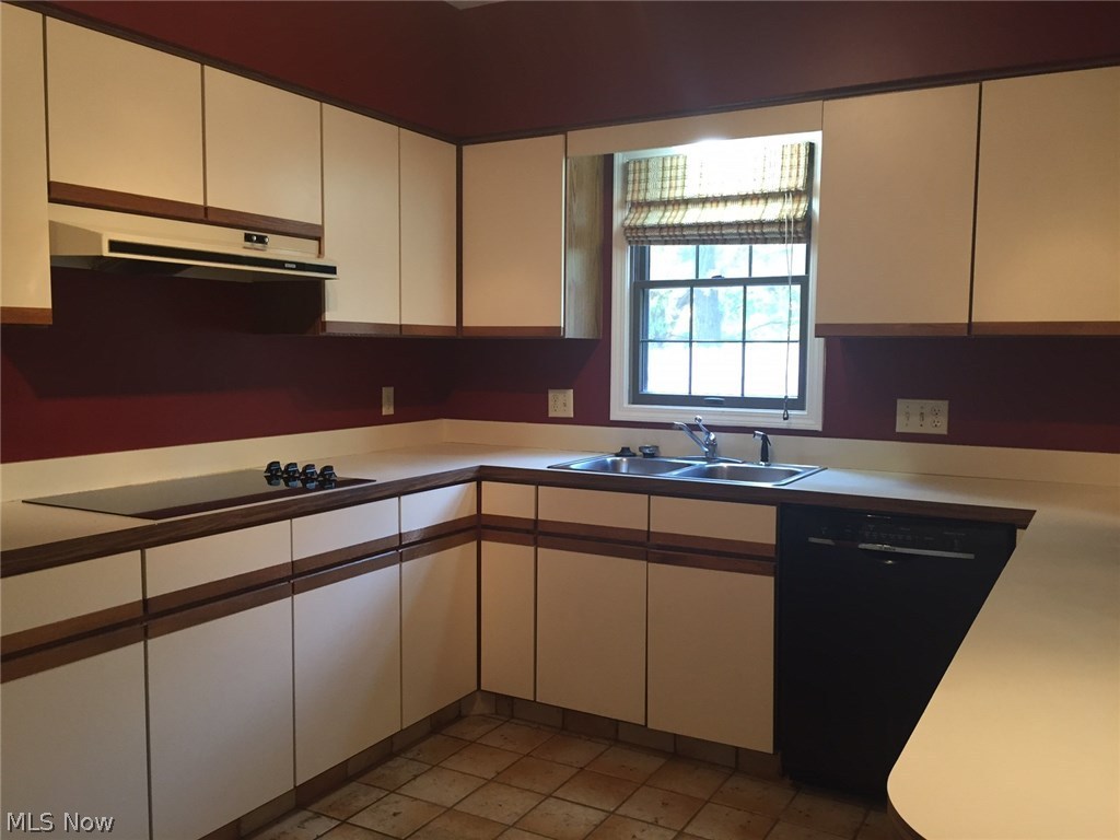 Eagles Chase Condo - Residential Lease