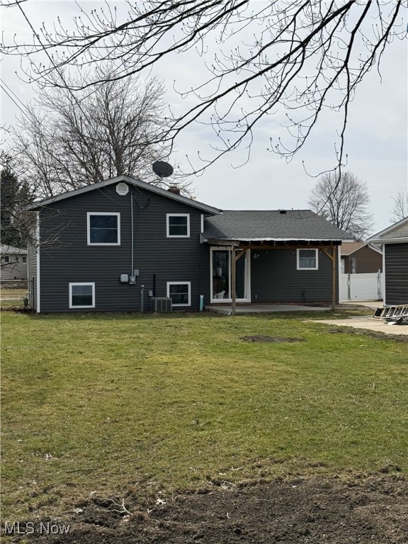 36945 Shoreham Drive, Eastlake, Ohio image 13