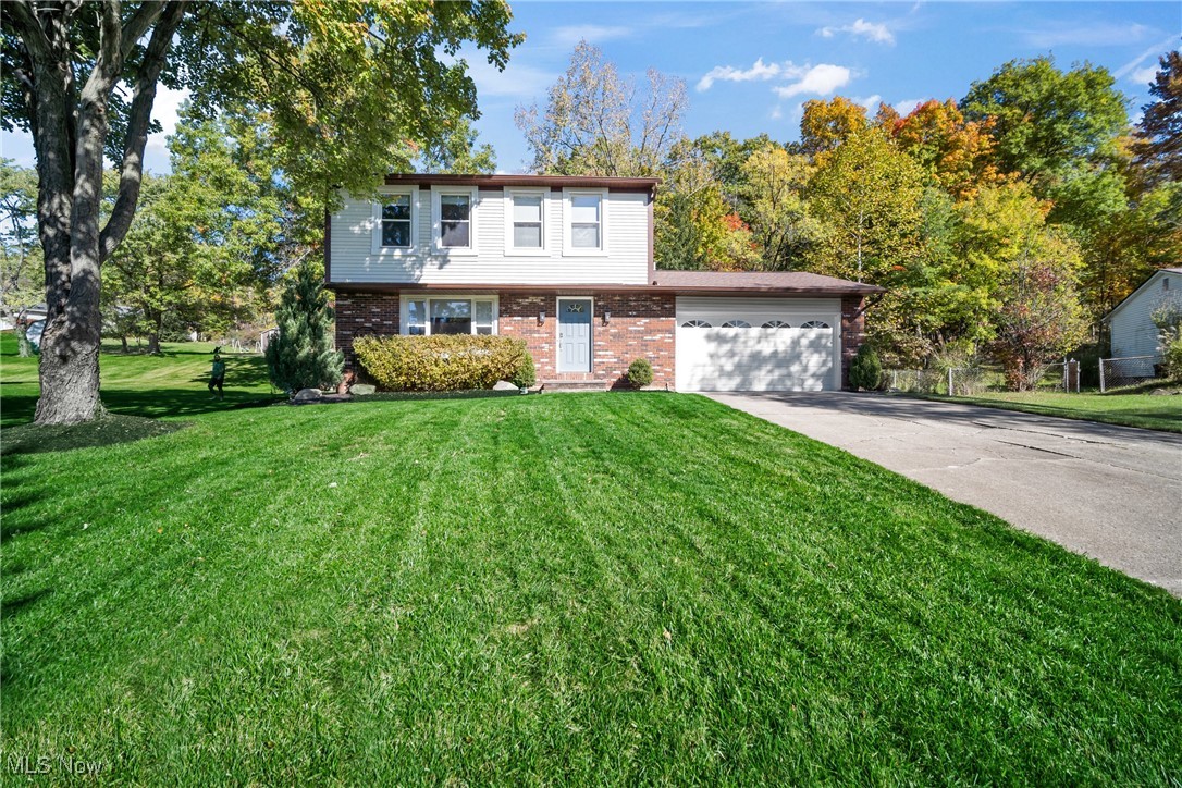 14251 Hillside Drive, North Royalton, Ohio image 1