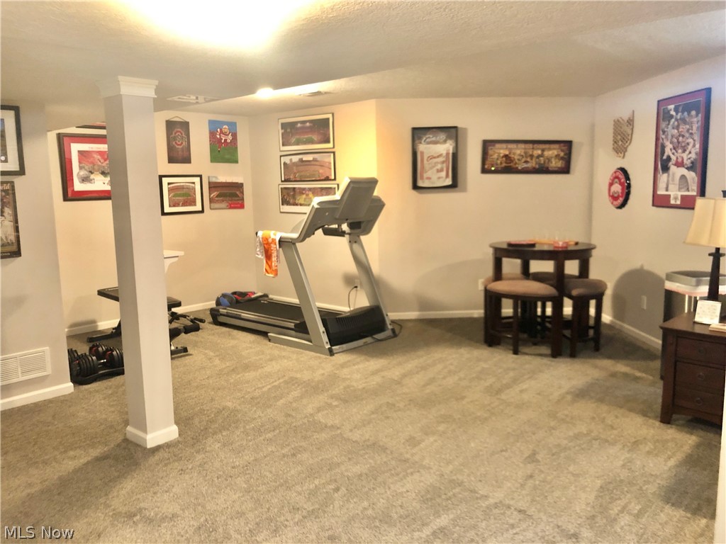 Briar Rdg Condo - Residential