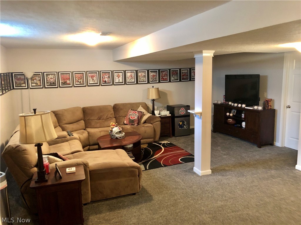 Briar Rdg Condo - Residential