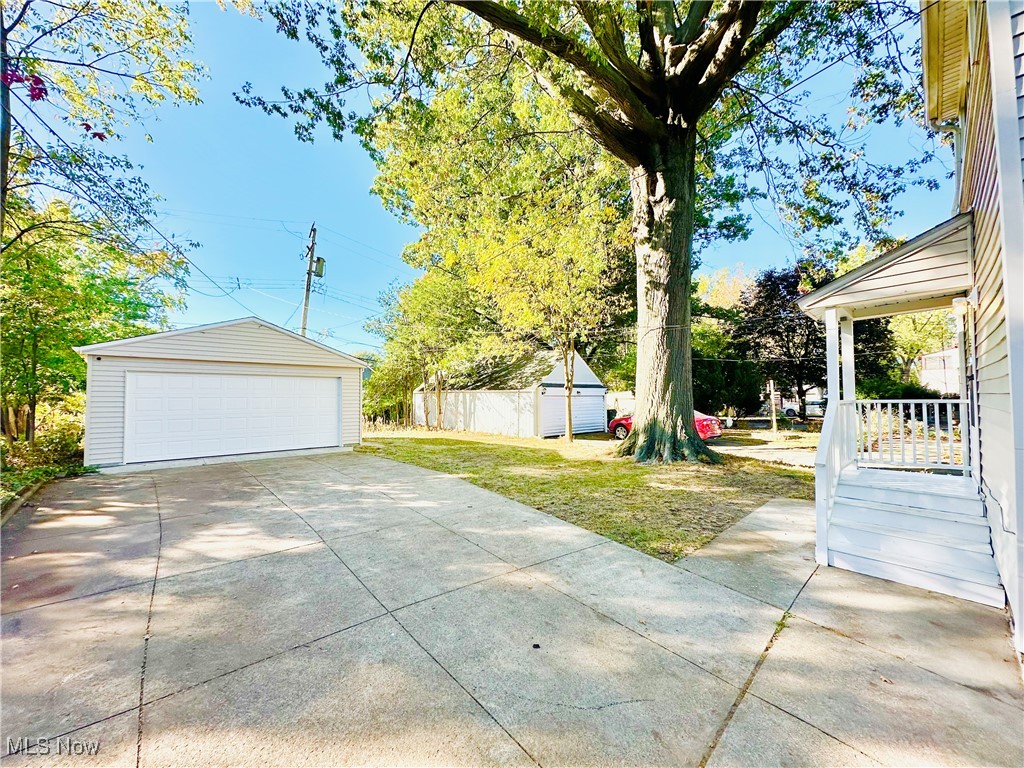 Glenshore Land Cos Pontiac Park - Residential