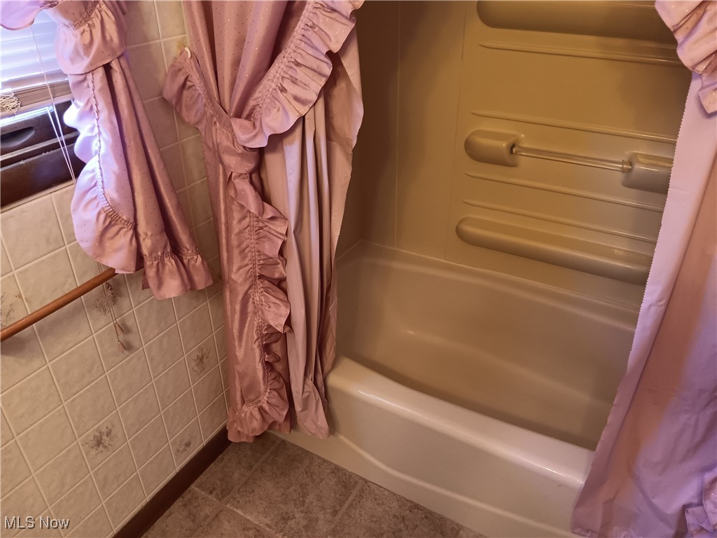 Hubbard Ests #2 - Residential