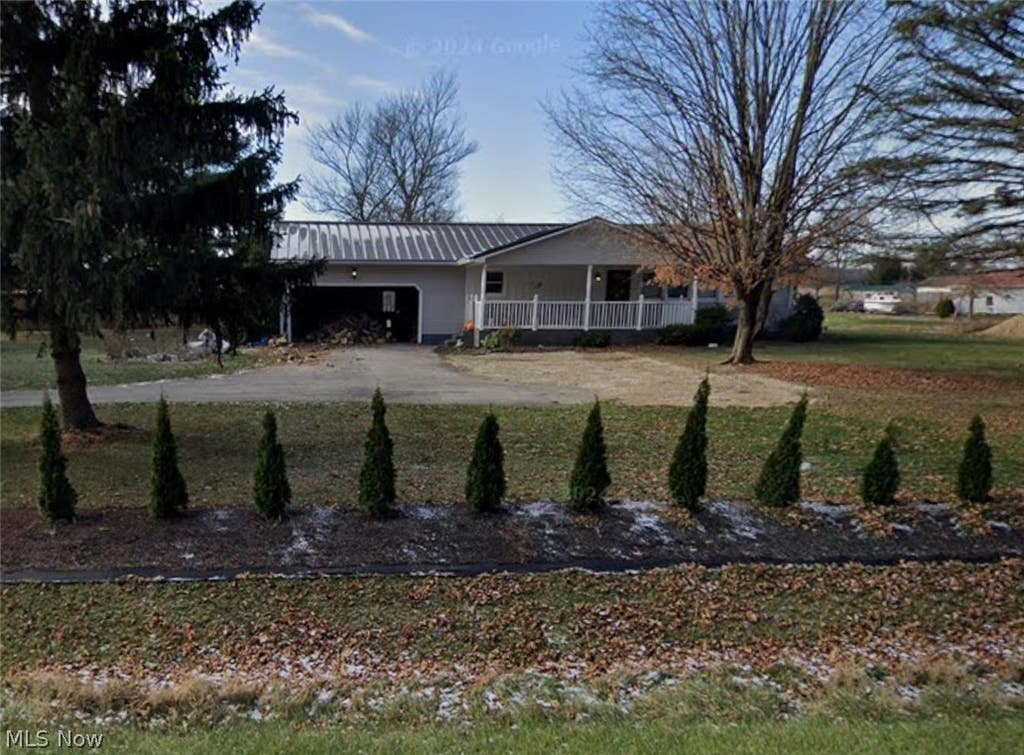 Photo of 3025 US Highway 250, Greenwich, OH 44837 (MLS # 5221708)