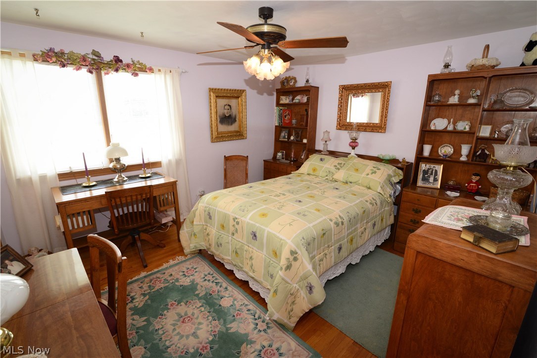 Applewood Acres - Residential