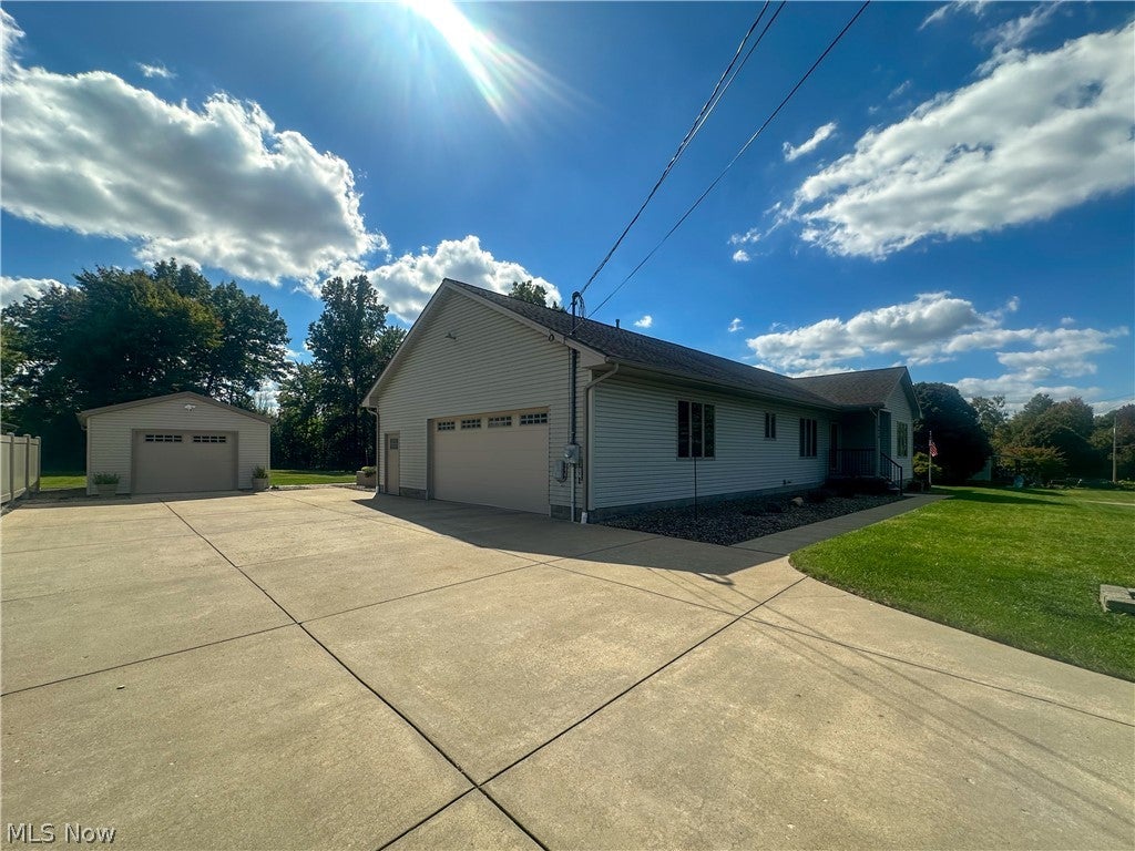 419 Secrist Lane