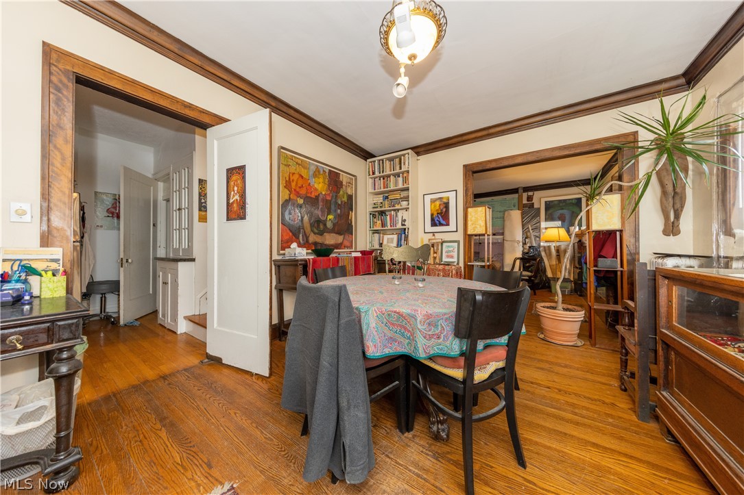 Shaker Lakes - Residential Income