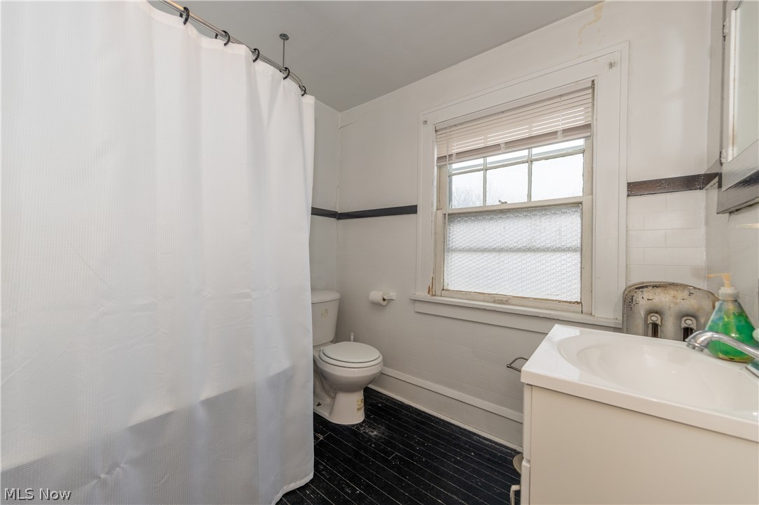 Shaker Lakes - Residential Income