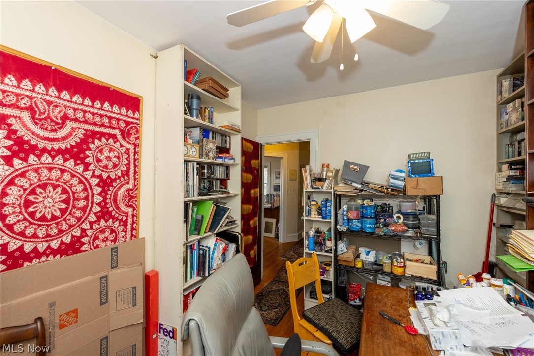 Shaker Lakes - Residential Income