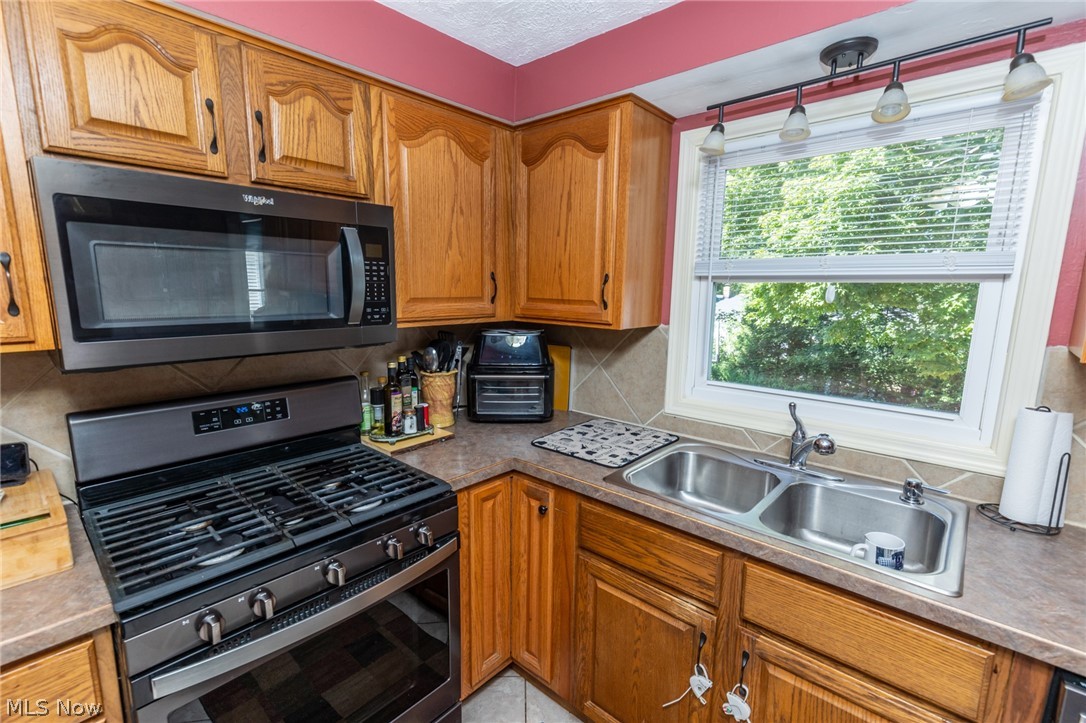 Silver Lake Heights - Residential