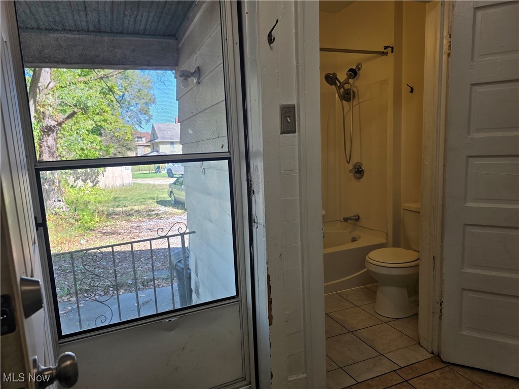 George P Hunters Add/West War - Residential Lease