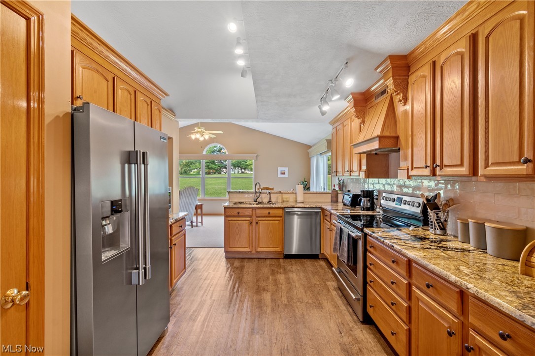 Reserve At Meadows - Residential