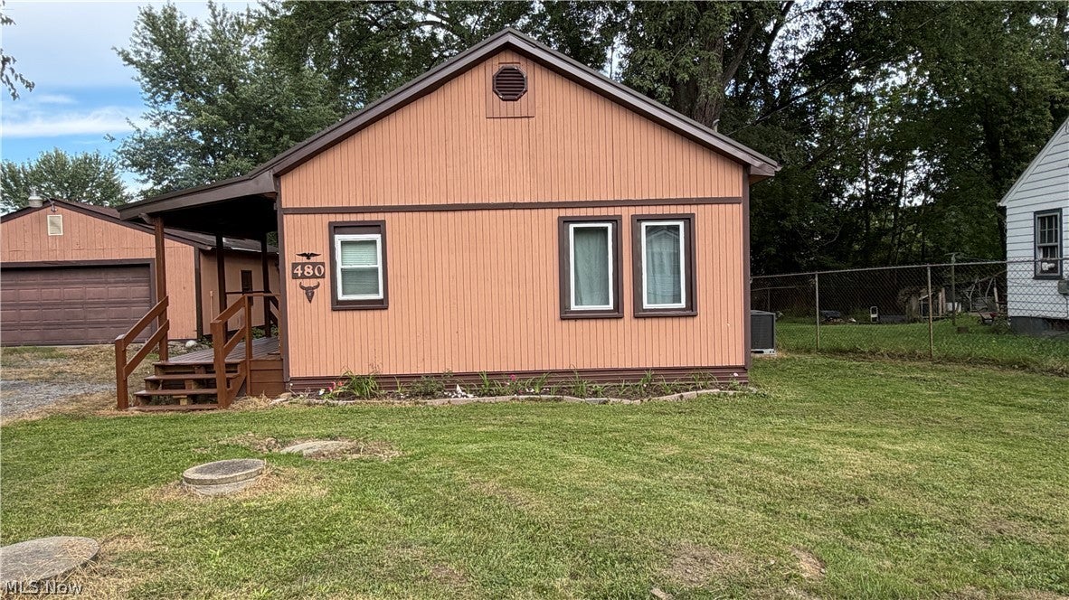 480 N Leavitt Road