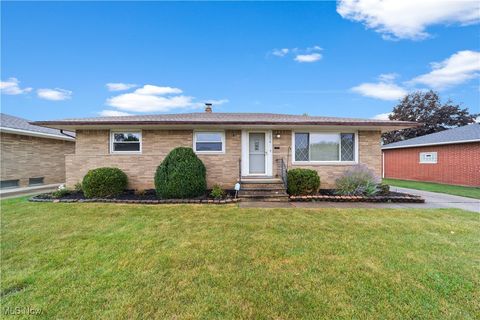 1658 Winterpark Drive Parma OH 44134