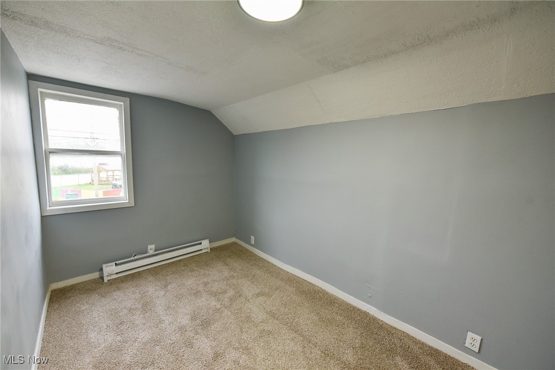 Van Hyn - Commercial Sale