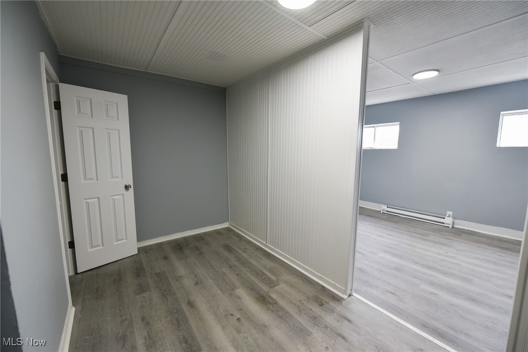 Van Hyn - Commercial Sale