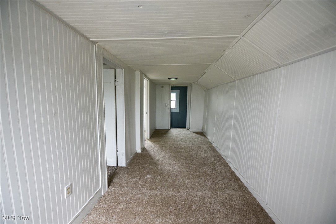 Van Hyn - Commercial Sale