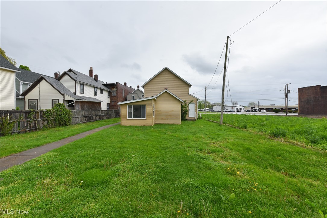 Van Hyn - Commercial Sale