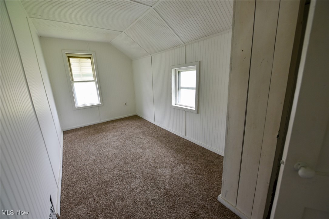 Van Hyn - Commercial Sale