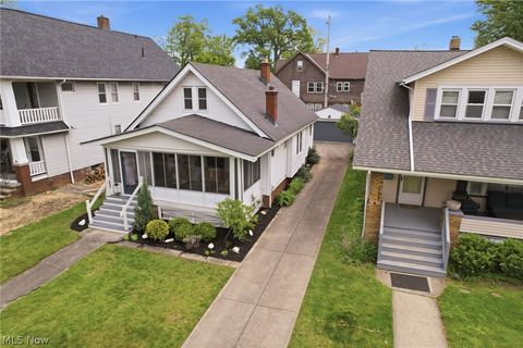 Tiny photo for 2219 Carabel Avenue, Lakewood, OH 44107 (MLS # 5210607)