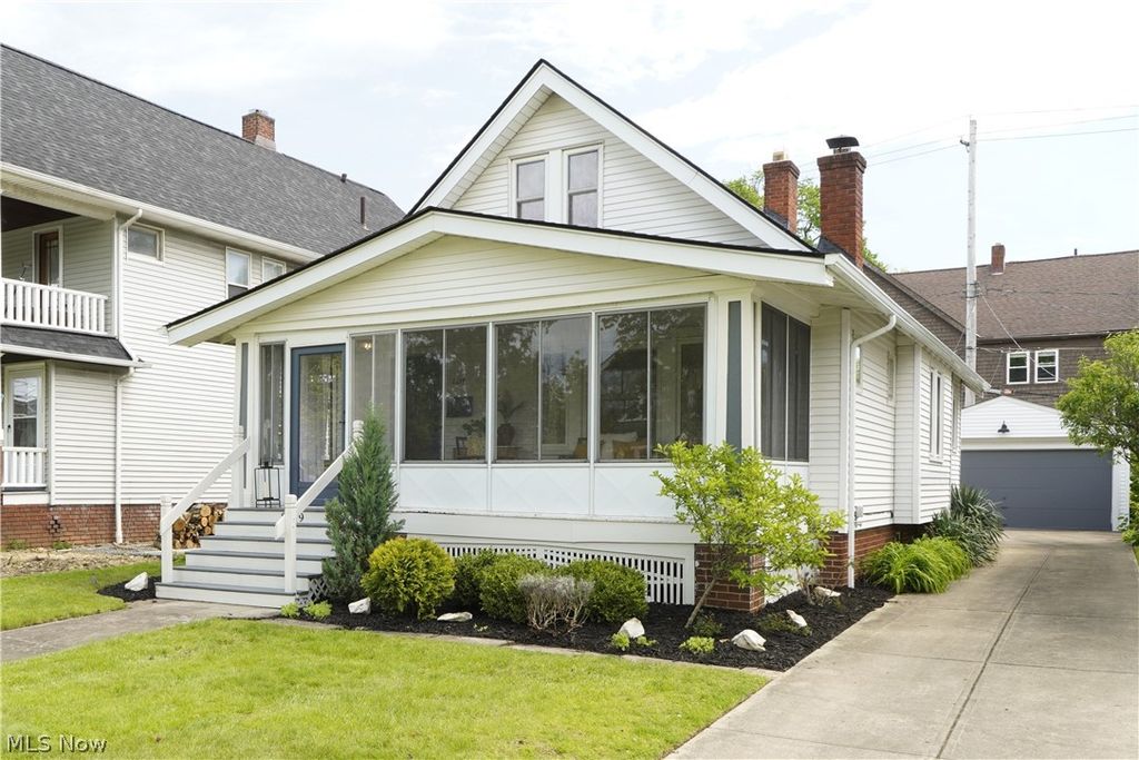 Photo of 2219 Carabel Avenue, Lakewood, OH 44107 (MLS # 5210607)