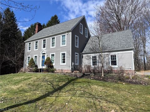 Homes For Sale - 13566 Stoney Springs Drive<br/> Geauga County, Chardon, OH 44024