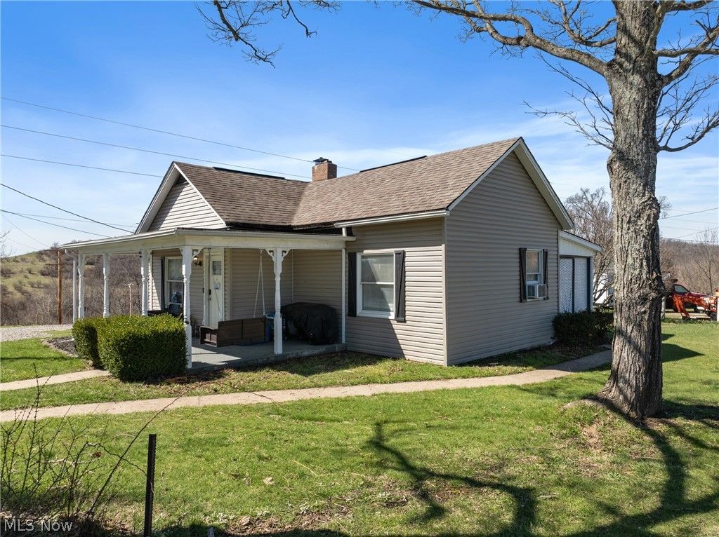 Photo of 48499 Fairpoint Maynard Road, St Clairsville, OH 43950 (MLS # 5196992)