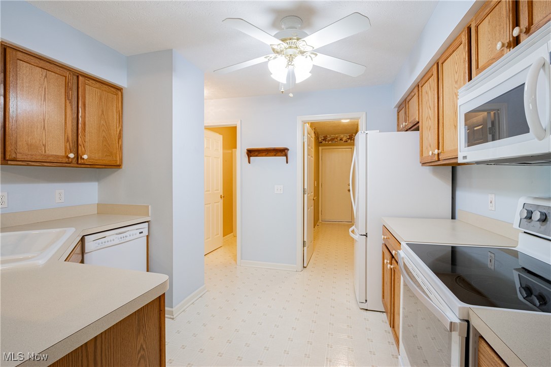 590 Parkside Lane #44, Tallmadge, Ohio image 12