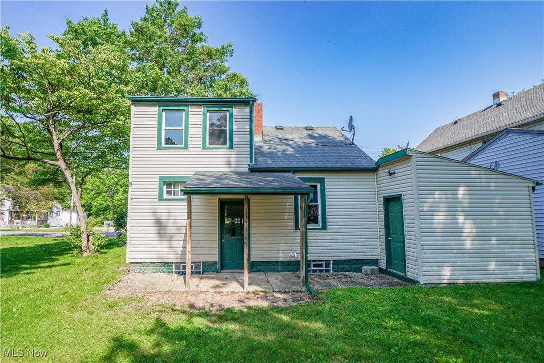 9588 Chestnut Avenue, East Sparta, Ohio image 13