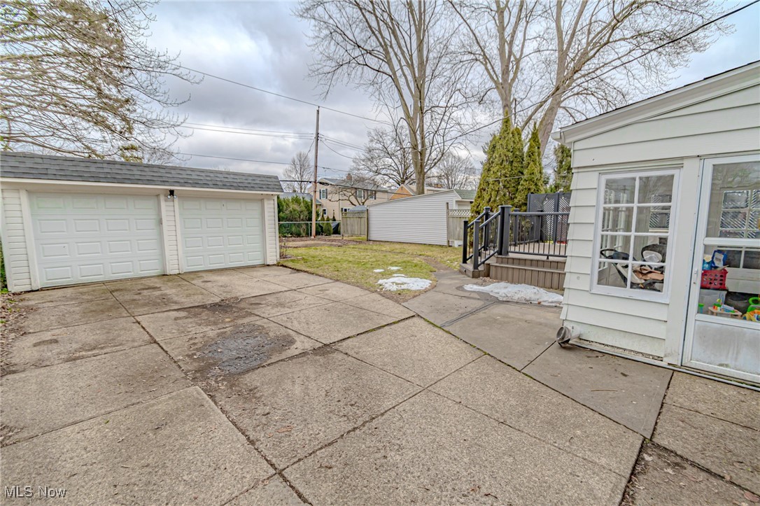 Royal Lorain - Residential