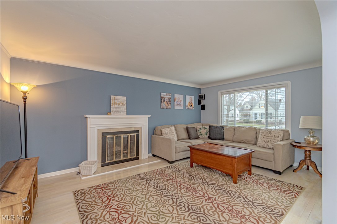 Royal Lorain - Residential