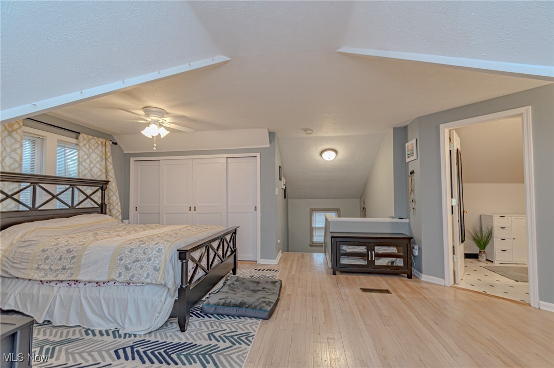 Royal Lorain - Residential